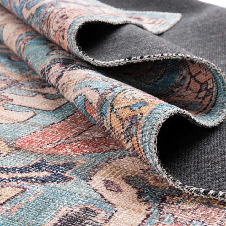 2' 7 x 14' Washable Nostalgia Runner Rug