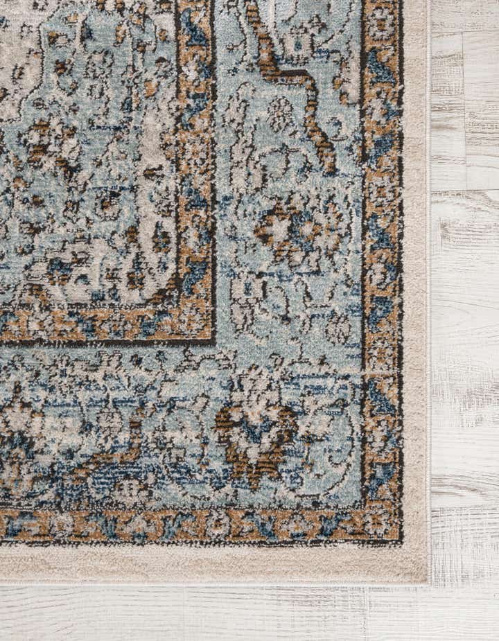 2' 7 x 10' Nyla Runner Rug