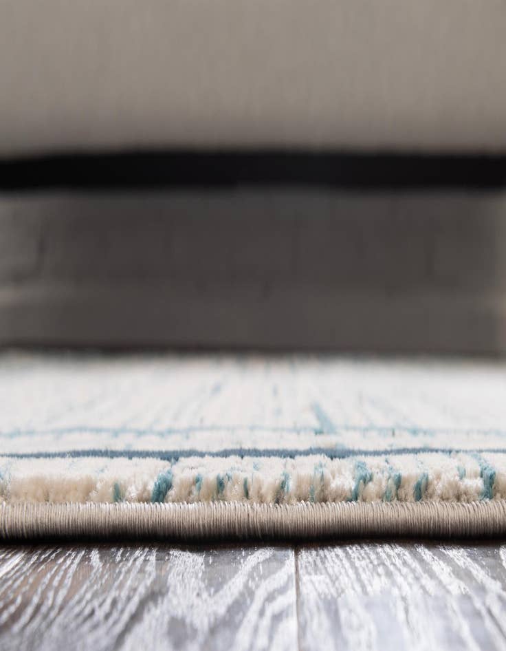 Detail image of 2' x 12' Oasis Runner Rug