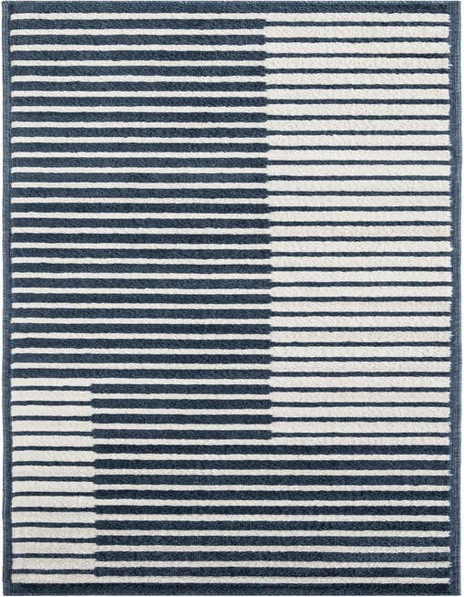 Detail image of 2' x 8' Oslo Runner Rug
