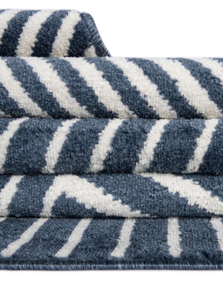 2' 7 x 12' Oslo Runner Rug