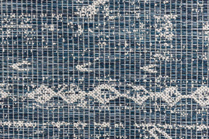 2' x 6' 2 Easy-Clean Bohemian Indoor / Outdoor Runner Rug