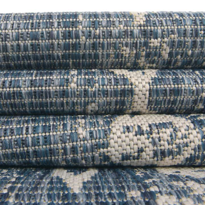 2' x 4' Easy-Clean Bohemian Indoor / Outdoor Runner Rug