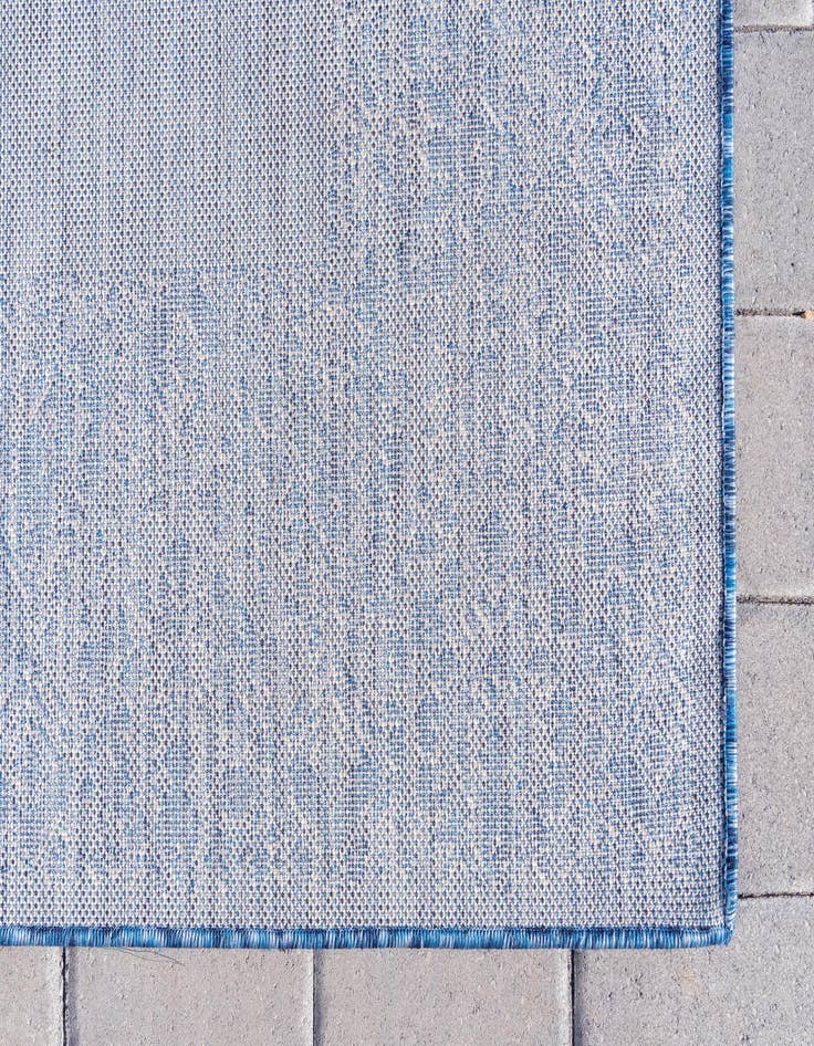Detail image of 2' x 6'  Washable Border Indoor / Outdoor Runner Rug