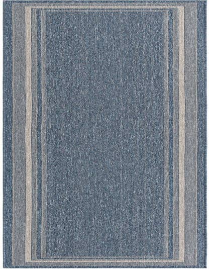 Detail image of 2' 7 x 13' Easy-Clean Border Indoor / Outdoor Runner Rug