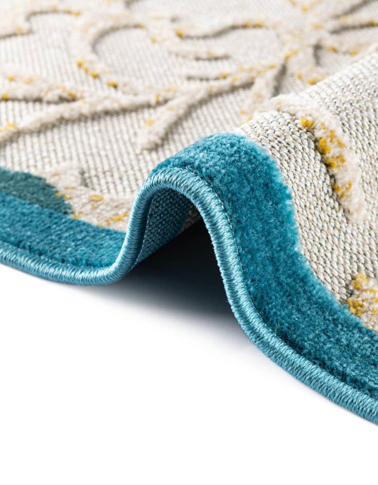 Detail image of 2' x 6'  Washable Botanical Indoor / Outdoor Runner Rug