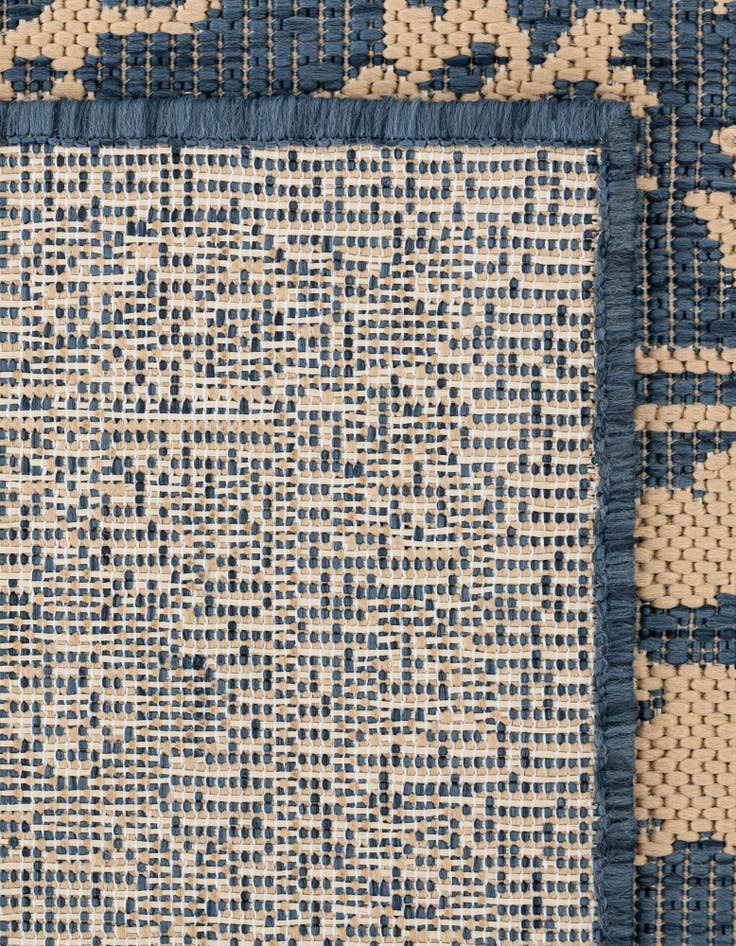 Detail image of 2' x 6'  Washable Botanical Indoor / Outdoor Runner Rug