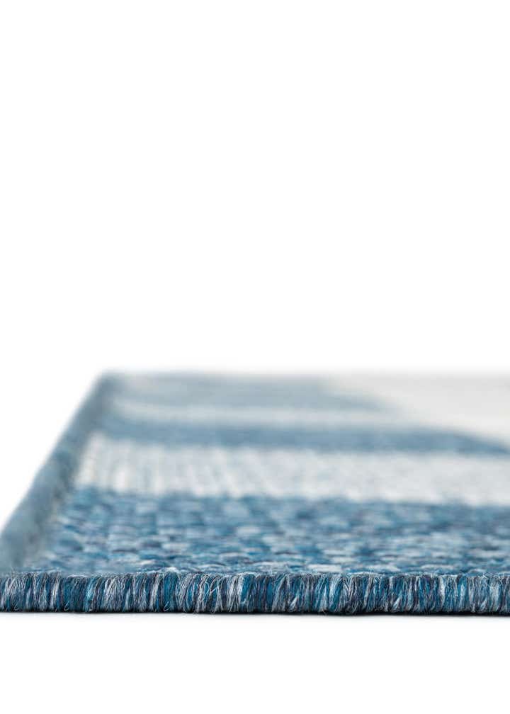 2' x 6' Easy-Clean Checkered Indoor / Outdoor Runner Rug