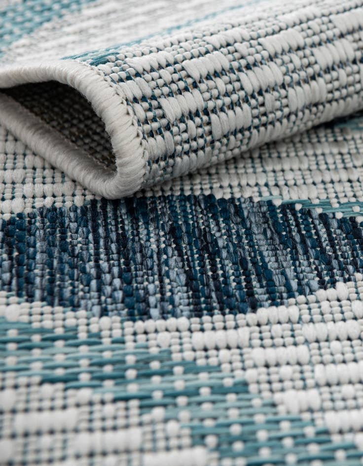Detail image of 2' x 6' 1 Easy-Clean Coastal Indoor / Outdoor Runner Rug