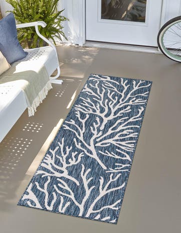 2' x 4' Easy-Clean Coastal Indoor / Outdoor Runner Rug