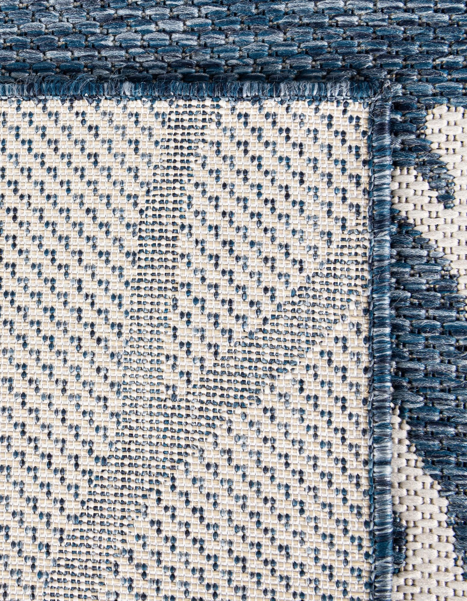 2' x 8' Easy-Clean Coastal Indoor / Outdoor Runner Rug