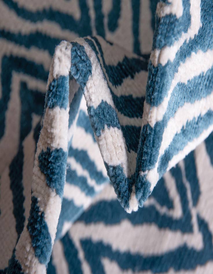 Detail image of 2' 2 x 6' Washable Haven Indoor / Outdoor Runner Rug