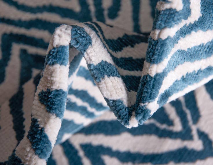 Detail image of 2' 2 x 6' Easy-Clean Haven Indoor / Outdoor Runner Rug