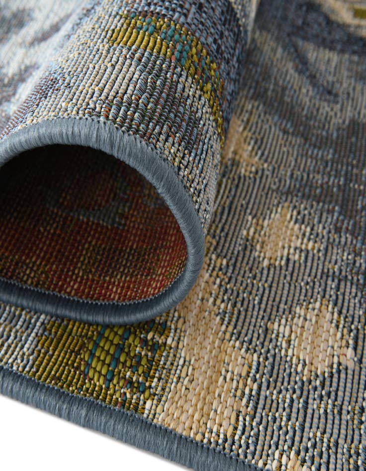 Detail image of 2' x 4' Easy-Clean Modern Indoor / Outdoor Runner Rug