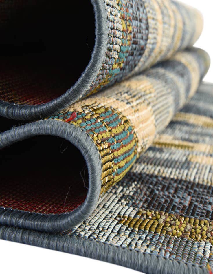 Detail image of 2' 7 x 10'  Washable Modern Indoor / Outdoor Runner Rug