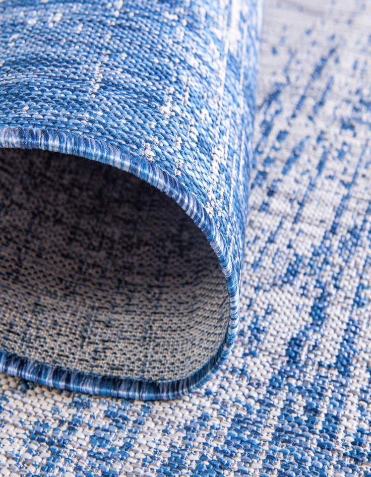 Detail image of 2' x 6'  Washable Modern Indoor / Outdoor Runner Rug