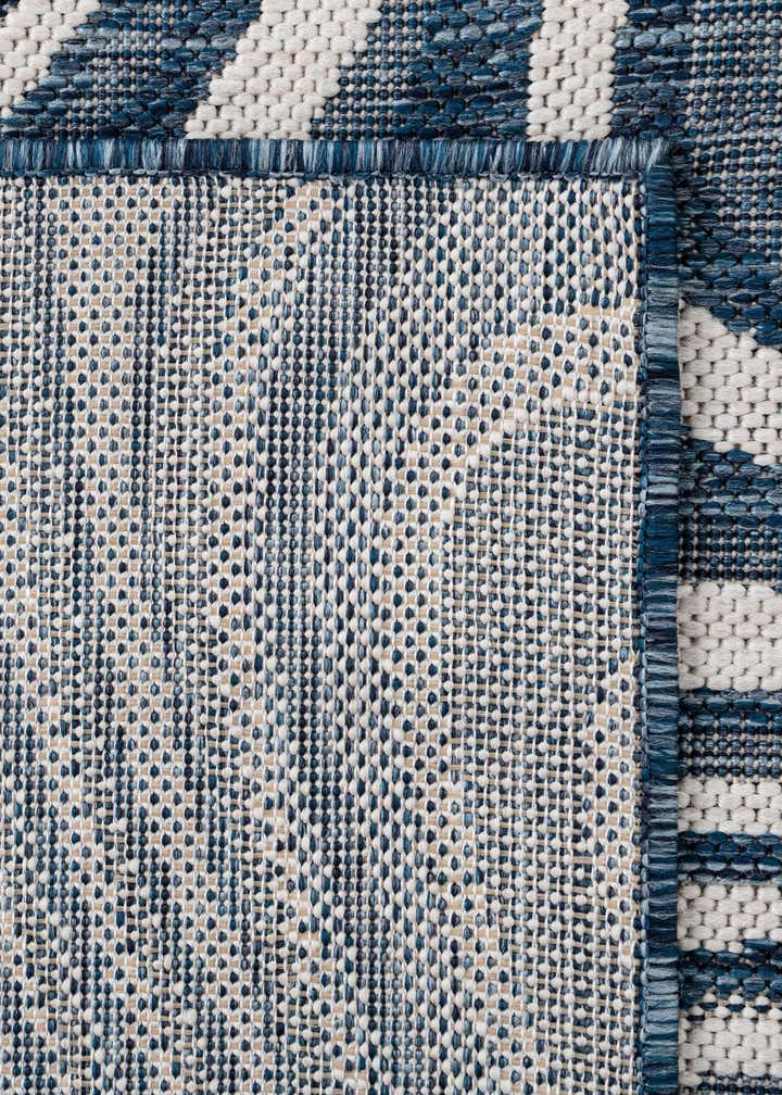 2' x 6' Easy-Clean Modern Indoor / Outdoor Runner Rug