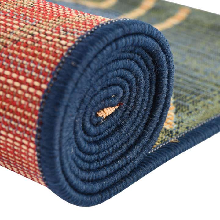 2' 7 x 5' 3 Easy-Clean Modern Indoor / Outdoor Runner Rug
