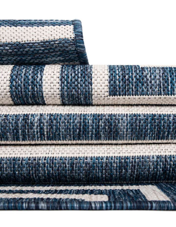 2' 7 x 12' Easy-Clean Modern Indoor / Outdoor Runner Rug