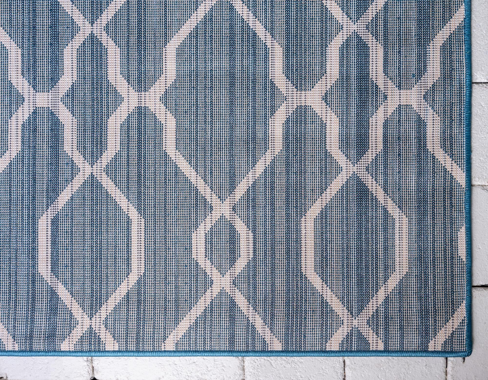 2' 2 x 8' Easy-Clean Oasis Indoor / Outdoor Runner Rug