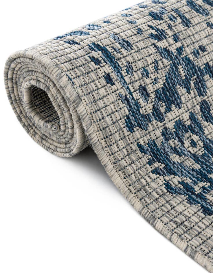 Detail image of 2' x 6'  Washable Traditional Indoor / Outdoor Runner Rug