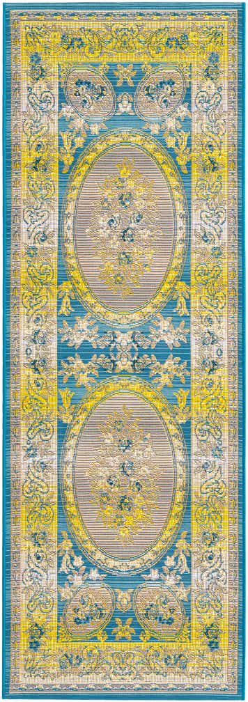 2' 7 x 5' 3 Easy-Clean Traditional Indoor / Outdoor Runner Rug