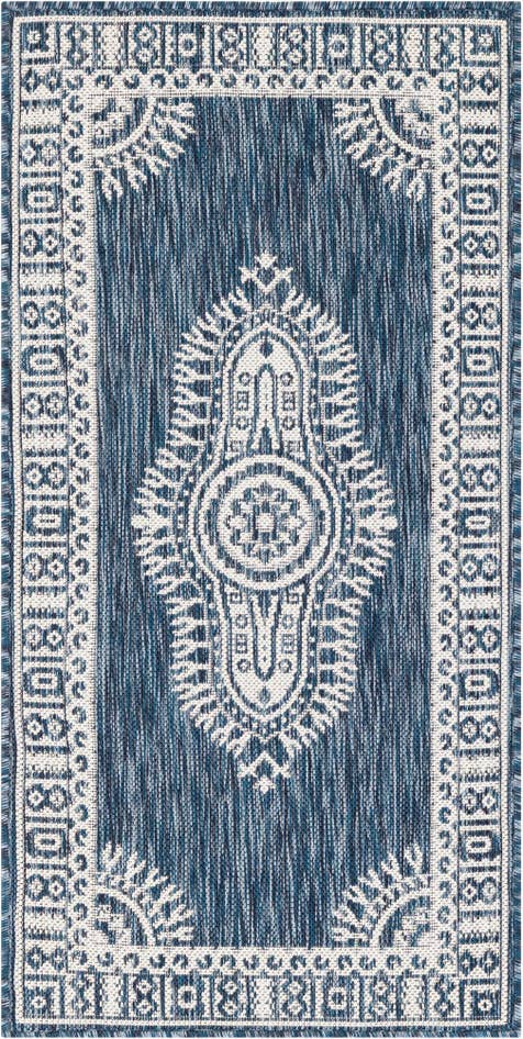 Detail image of 2' x 4' Easy-Clean Traditional Indoor / Outdoor Runner Rug