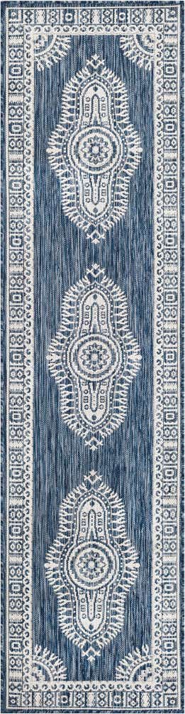 2' x 8' Easy-Clean Traditional Indoor / Outdoor Runner Rug
