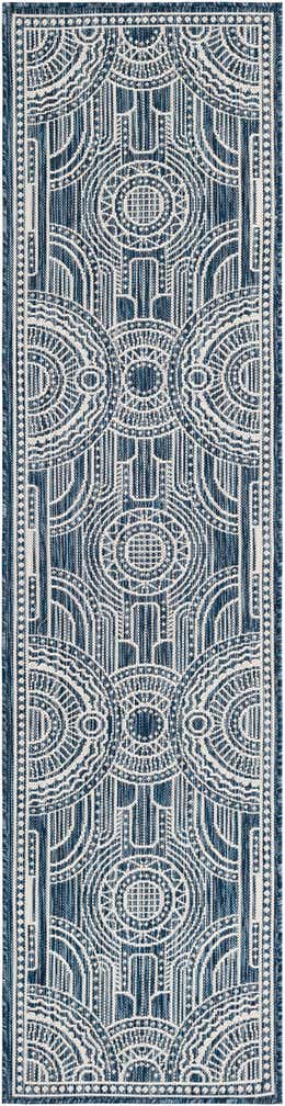 2' x 8' Easy-Clean Traditional Indoor / Outdoor Runner Rug