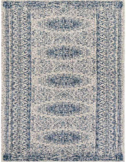 2' 7 x 12' Easy-Clean Traditional Indoor / Outdoor Runner Rug