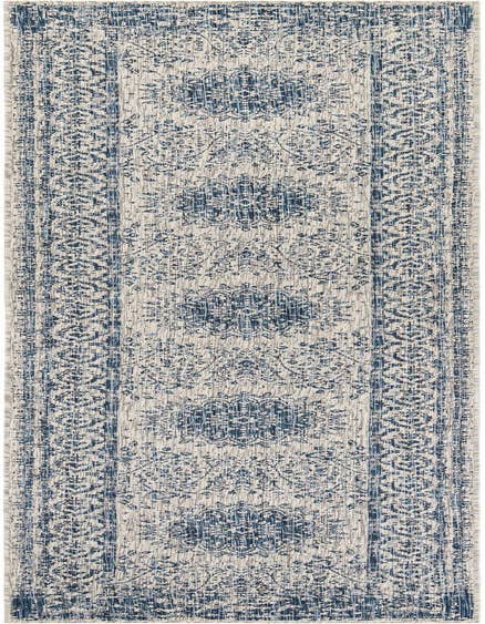Detail image of 2' 7 x 12' Easy-Clean Traditional Indoor / Outdoor Runner Rug