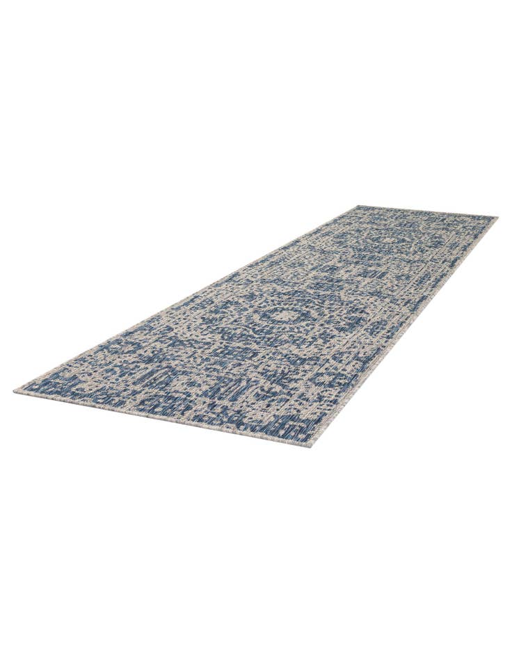 Detail image of 2' 10 x 10' Easy-Clean Traditional Indoor / Outdoor Runner Rug