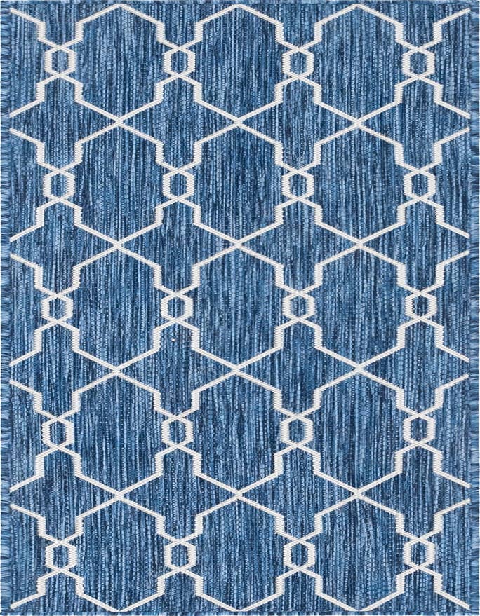 Detail image of 2' x 6' Easy-Clean Trellis Indoor / Outdoor Runner Rug
