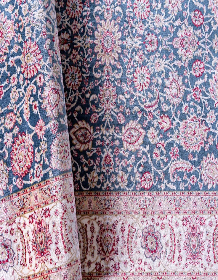 Detail image of 2' 7 x 9' 10 Qom Bamboo Silk Runner Rug