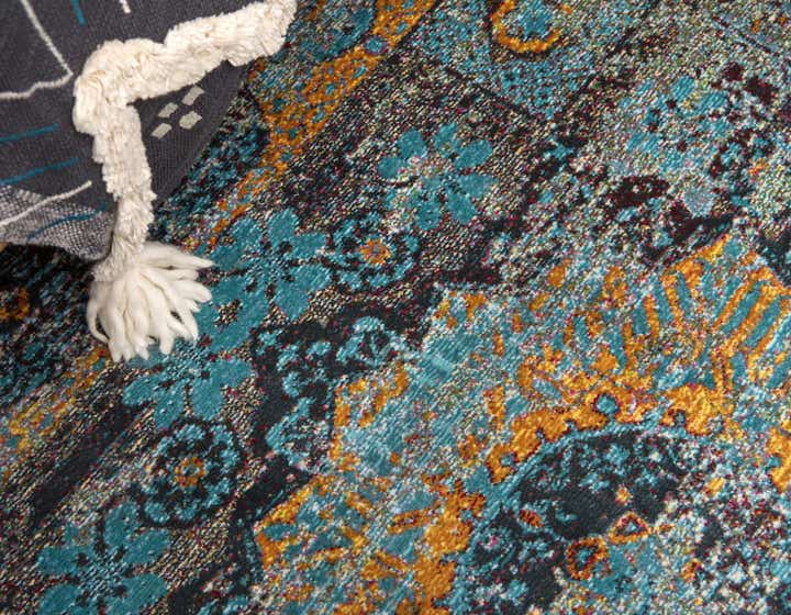2' 2 x 6' Santiago Runner Rug