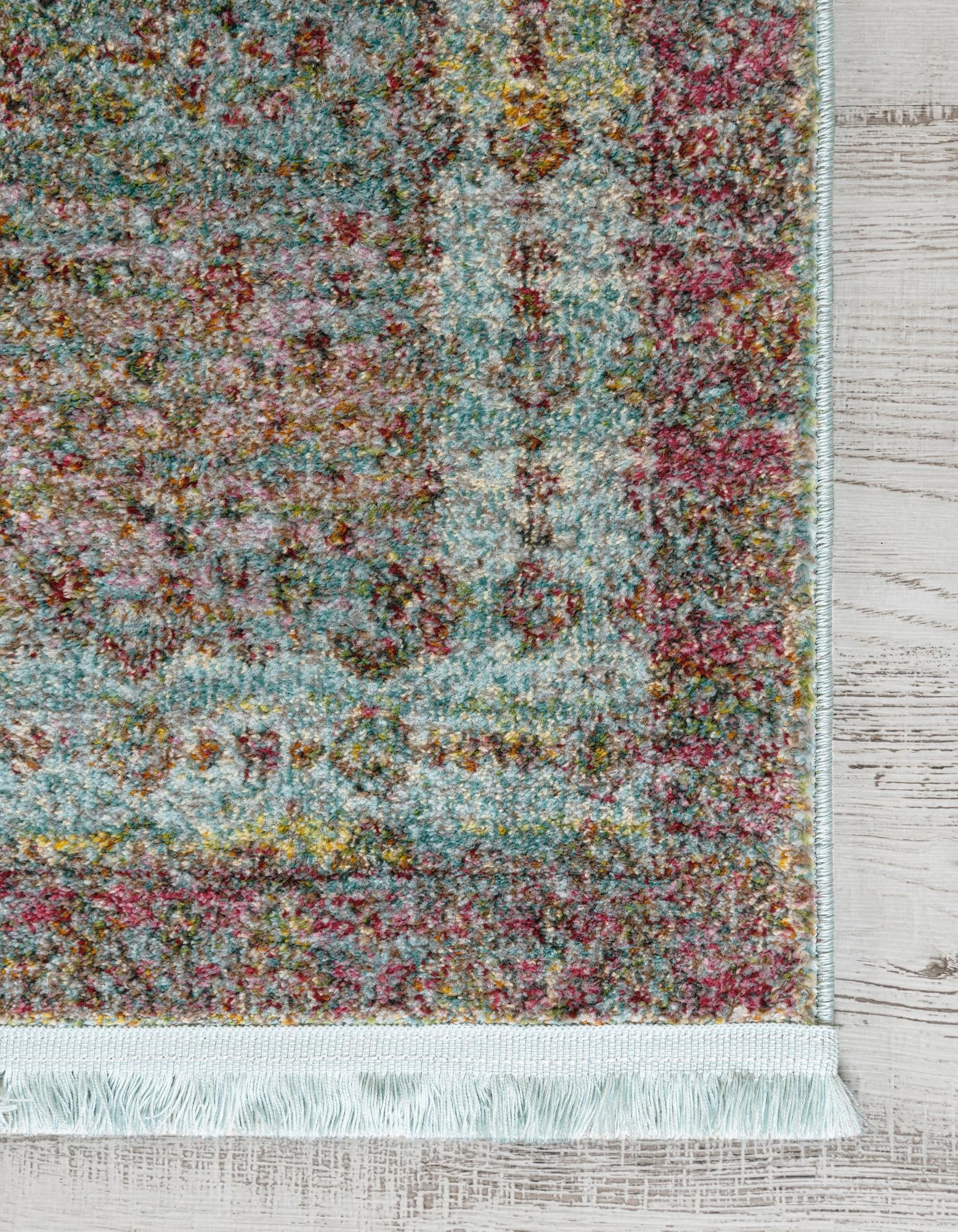 2' 7 x 10' Santiago Runner Rug