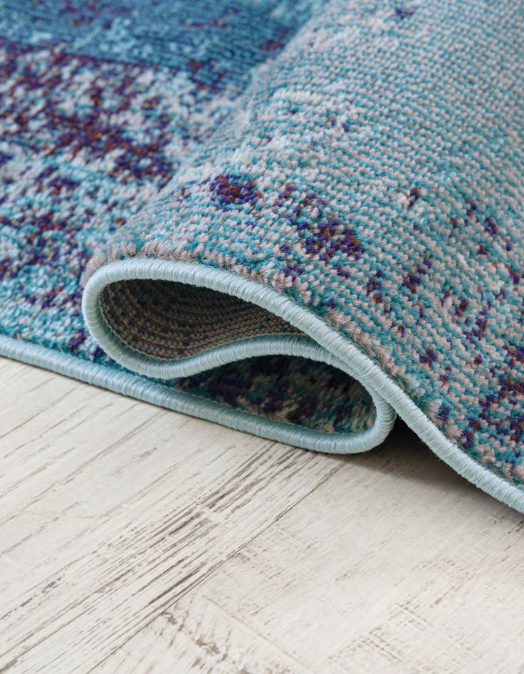 Detail image of 2' x 8' Washable Sevilla Runner Rug
