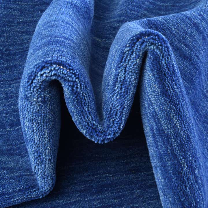 2' 7 x 6' 7 Solid Gabbeh Wool Runner Rug