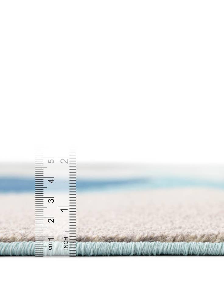 Detail image of 2' 2 x 6' 9 Washable Theia Runner Rug