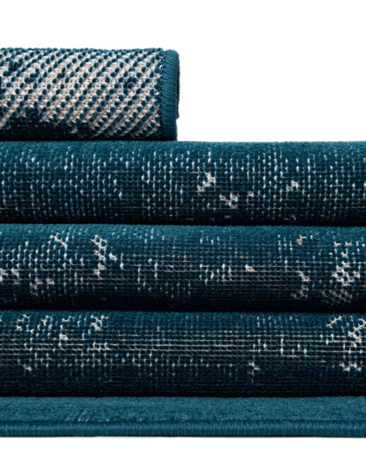 Detail image of 2' x 6' Valencia Runner Rug