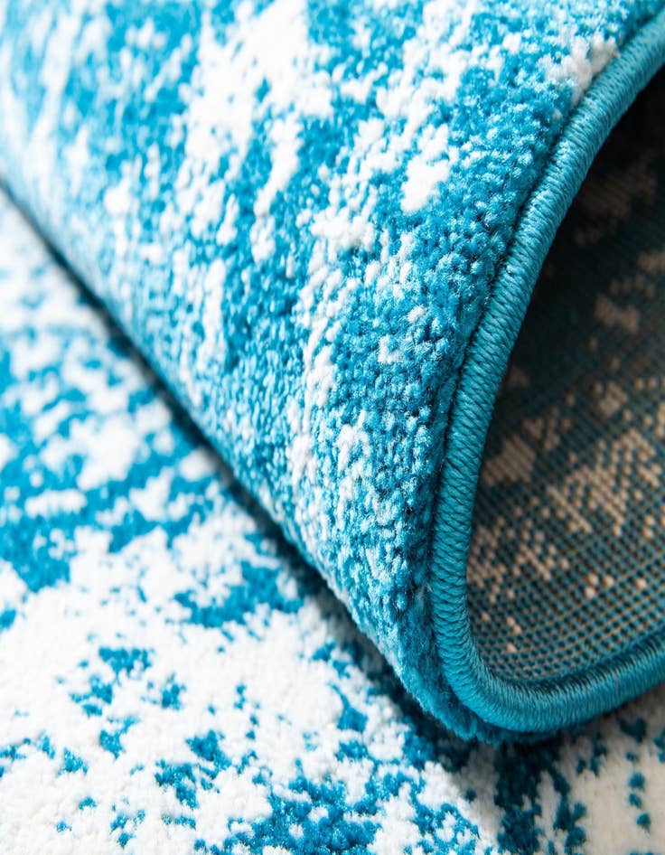 Detail image of 2' x 6' Veneto Runner Rug