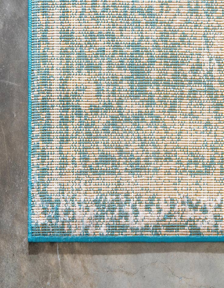 Detail image of 2' x 6' Venice Runner Rug