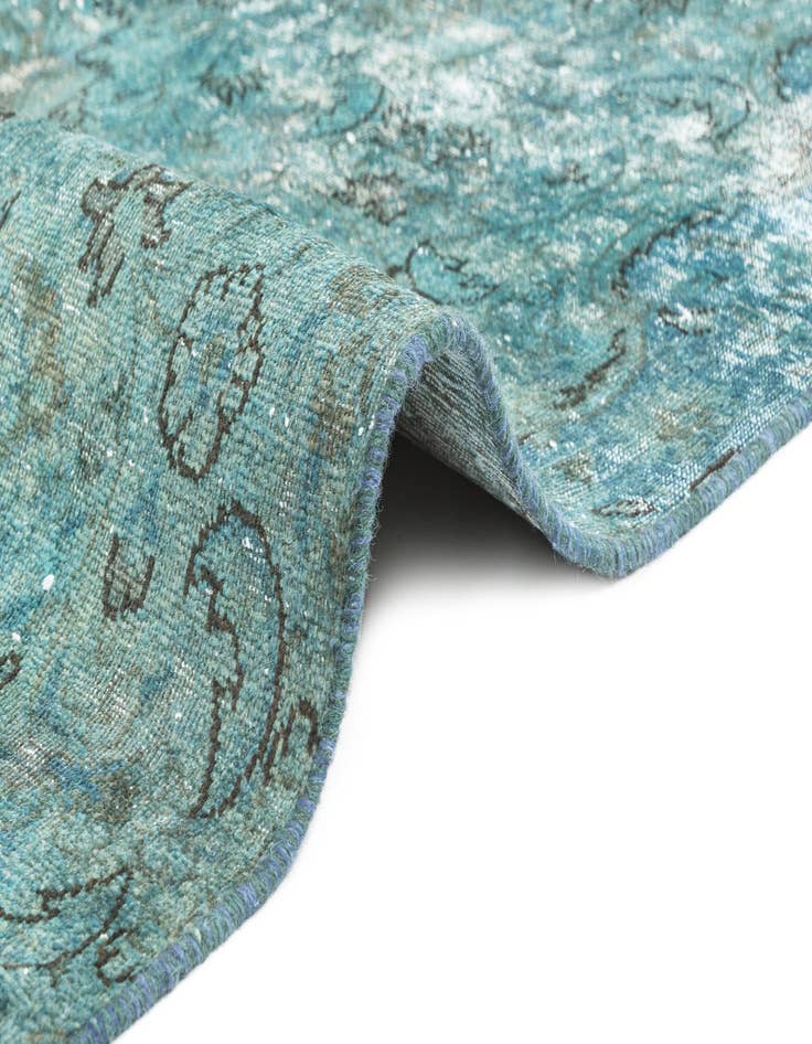 Detail image of 3' 8 x 10' 3 Vintage Royal Runner Rug