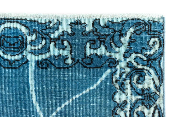 Detail image of 2' 6 x 7' 5 Vintage Royal Runner Rug