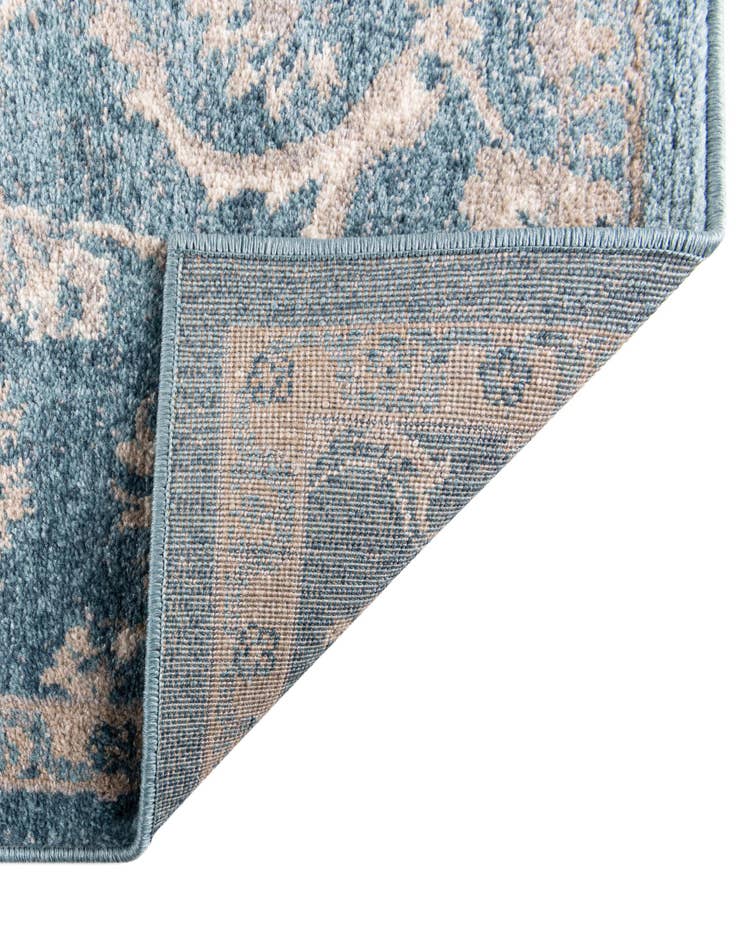 Detail image of 2' x 7' 10 Viola Runner Rug