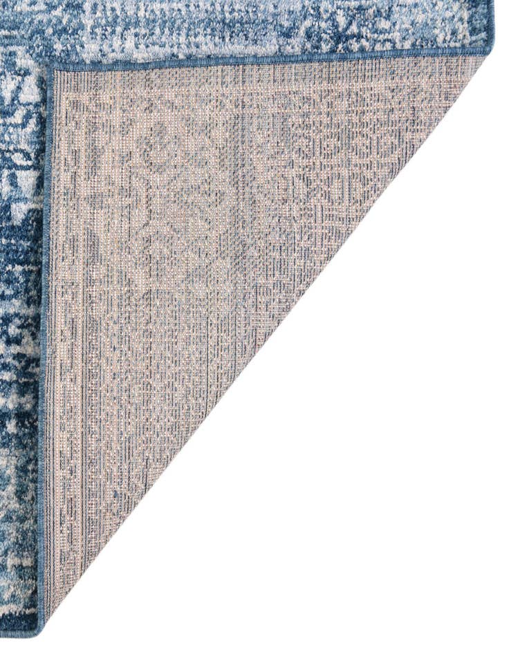 Detail image of 2' 7 x 8' 2 Williamsburg Runner Rug