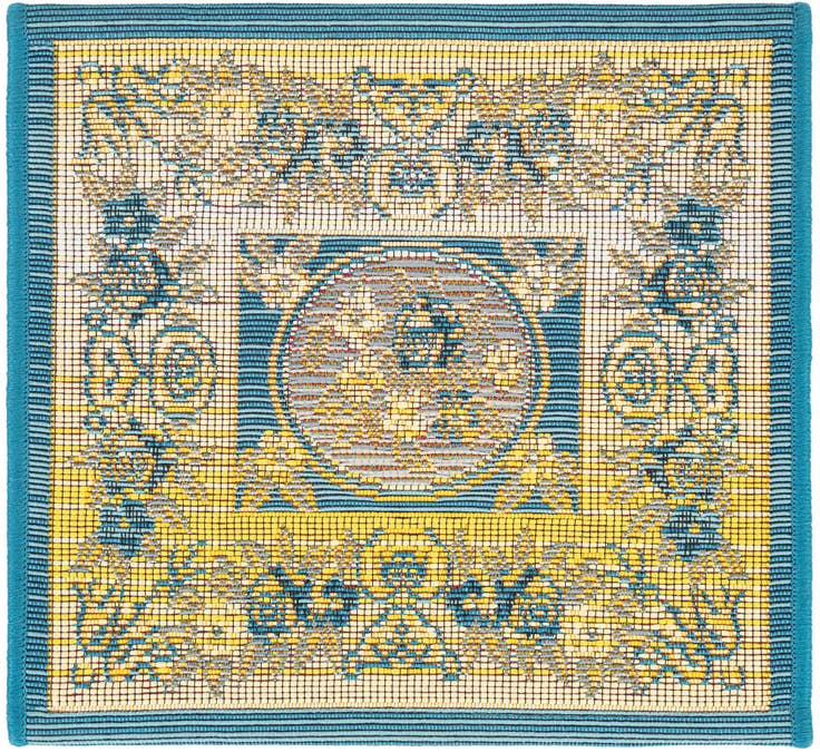Detail image of 1' 4 x 1' 4 Easy-Clean Traditional Indoor / Outdoor Sample Rug