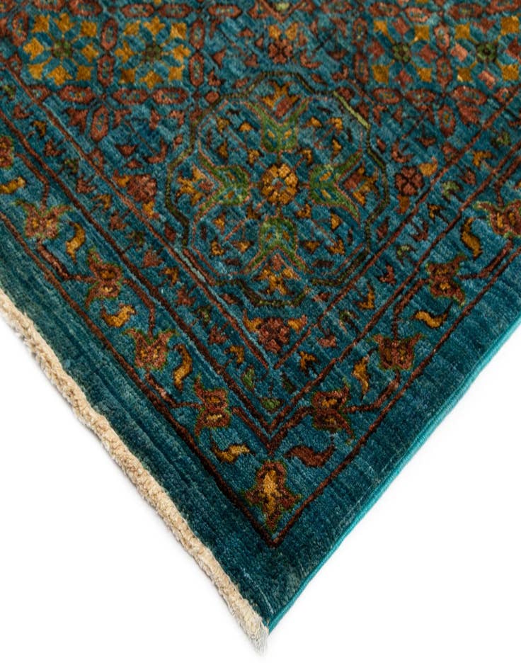 Detail image of 8' x 8' 1 Amina Wool Square Rug