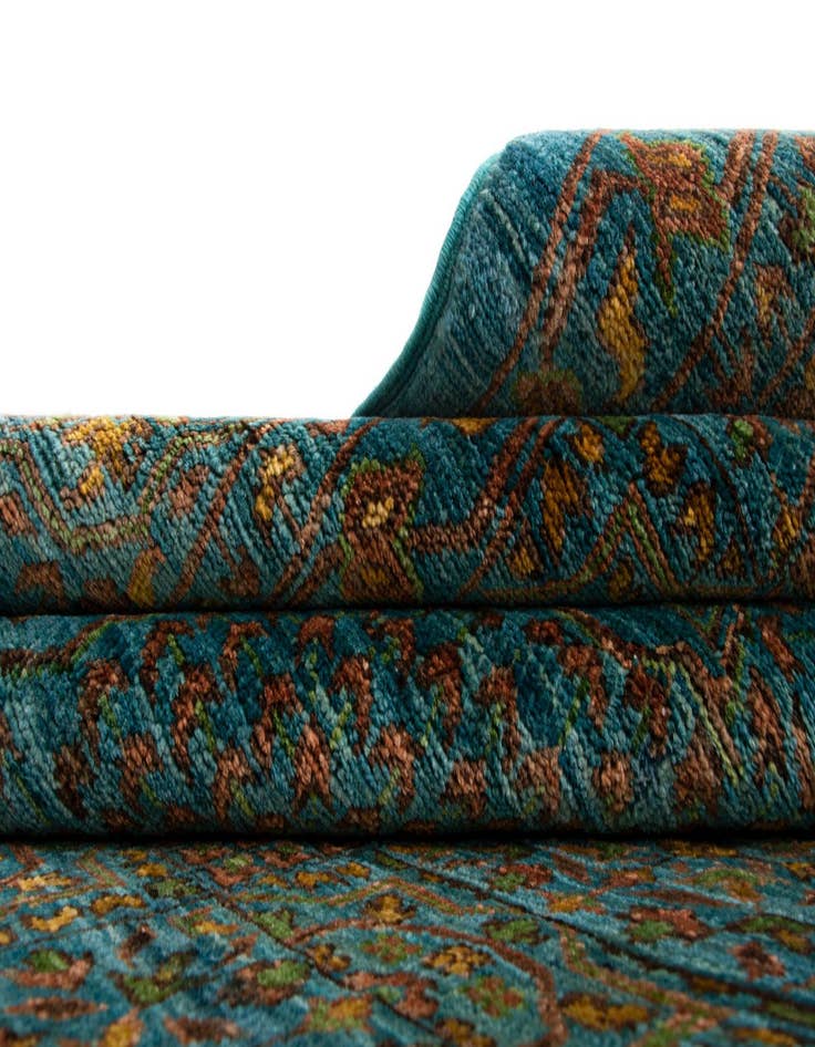 Detail image of 8' x 8' 1 Amina Wool Square Rug