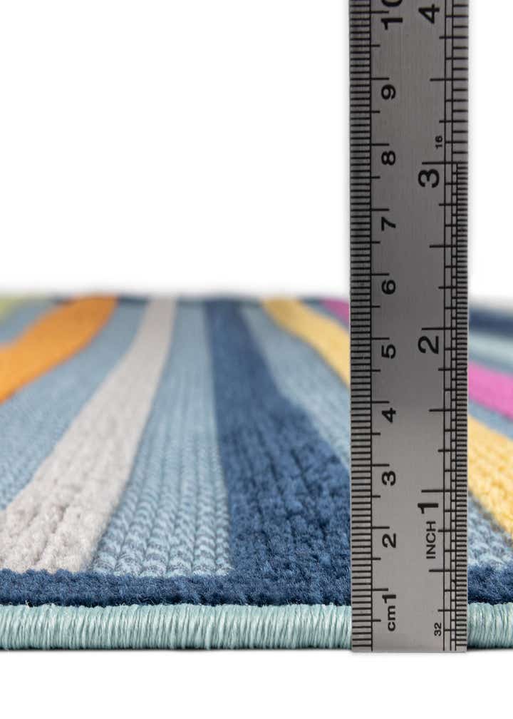 5' 3 x 5' 3 Easy-Clean Aruba Indoor / Outdoor Square Rug
